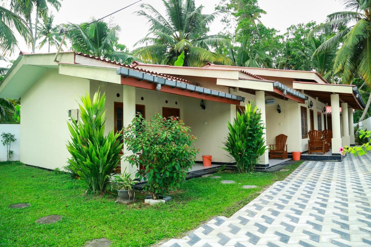 Hotel Amara Guest Mirissa Exterior foto