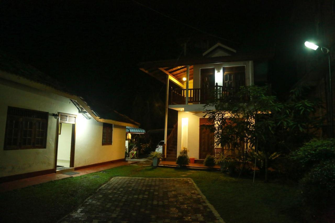 Hotel Amara Guest Mirissa Exterior foto